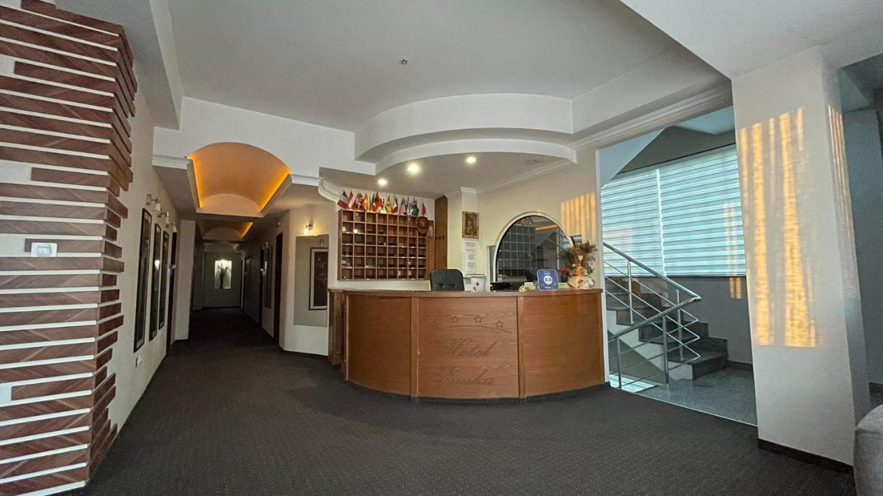 Hotel Emka เทโทโว ภายนอก รูปภาพ