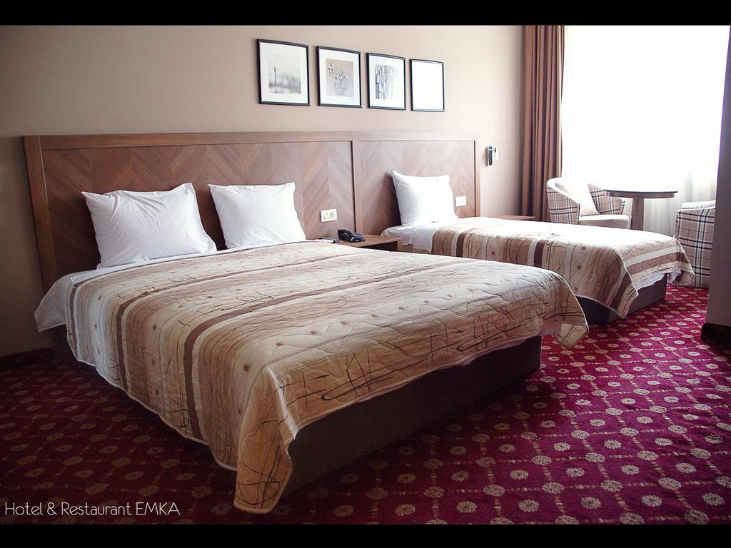 Hotel Emka เทโทโว ภายนอก รูปภาพ